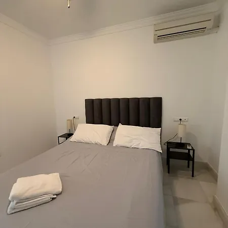 Apartament Le Corbusier Pool Ac Parking Andra